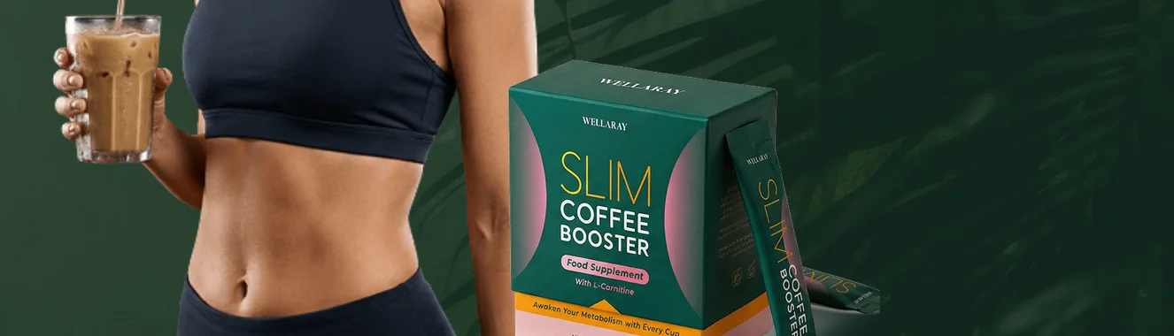 Kvinne med iskaffe ved siden av Wellaray Slim Coffee Booster-esken